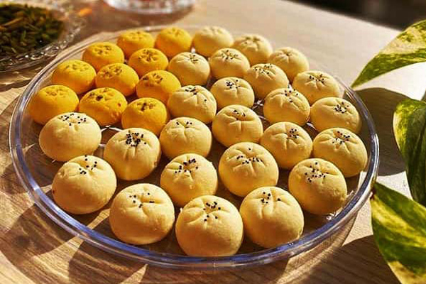 طرز تهیه شیرینی برنجی 