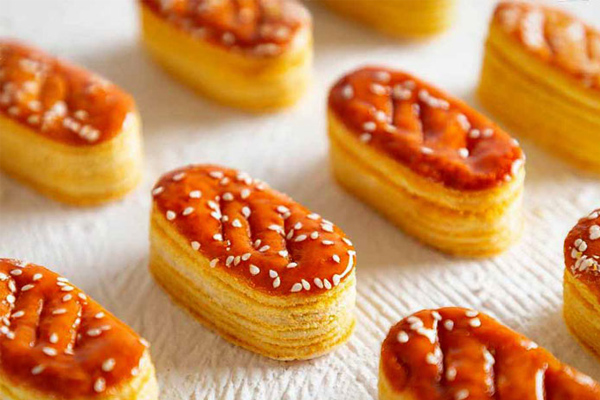 طرز تهیه شیرینی زبان