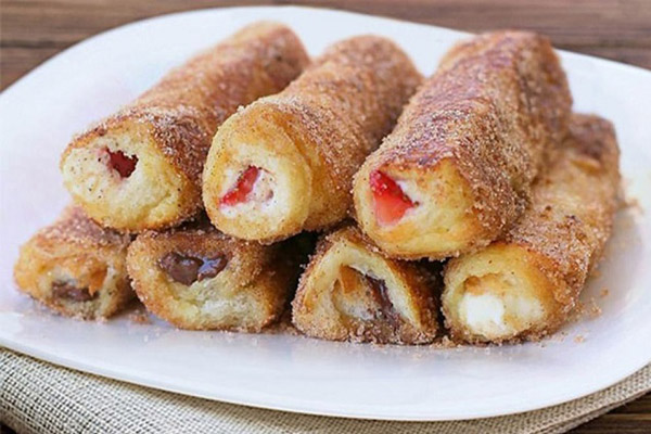 طرز تهیه کیک صبحانه فرانسوی نرم و سبک