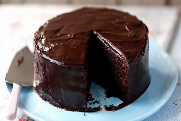 طرز تهیه کیک قهوه خیس فوری