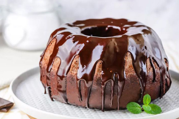 طرز تهیه کیک شکلاتی ساده