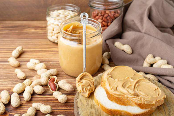 آیا کره بادام زمینی برای لاغری مناسب است؟ نکات مصرف و تاثیر بر تناسب اندام